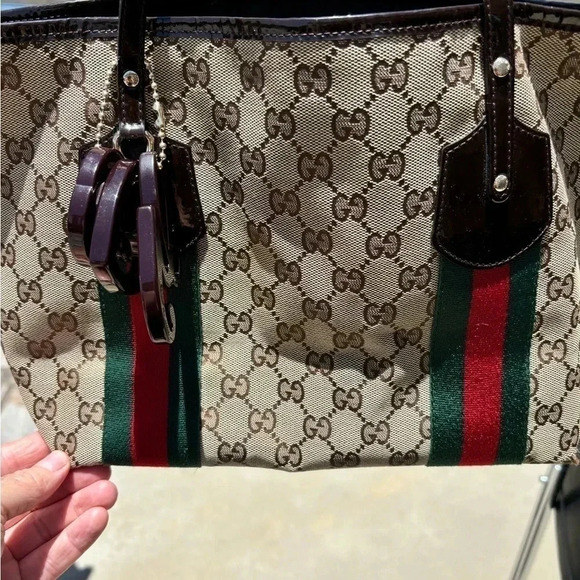 Authentic GG web tote- perfect for  holiday fun! Gucci charms include: G,❤️ & g - Picture 3 of 17